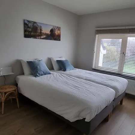 B&B Krieken De Jour 니노베